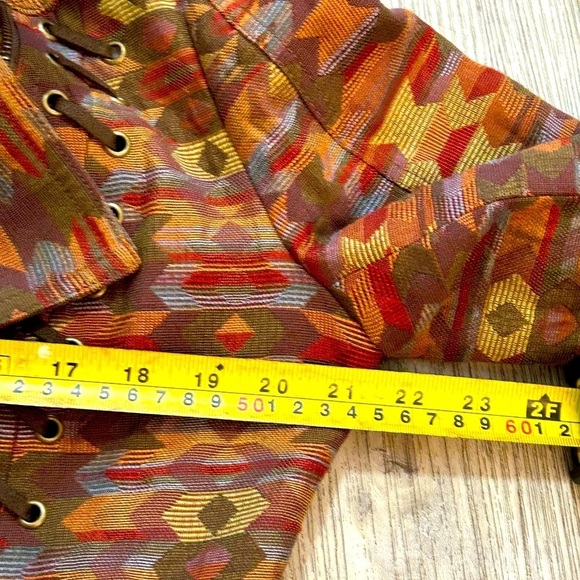 Bianca Nygard Gorgeous Patterned Jacket With Lace Up Details - Picture 8 of 16